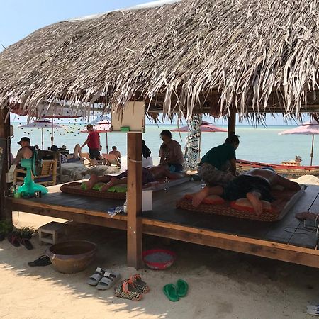 Castaway Beach Bungalows Шритану Экстерьер фото