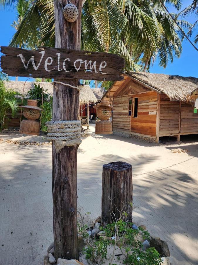 Castaway Beach Bungalows Шритану Экстерьер фото